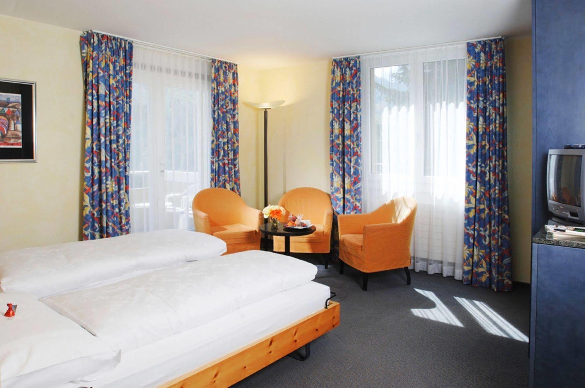 The Excelsior Ostfluegel Hotel อาโรซา ภายนอก รูปภาพ