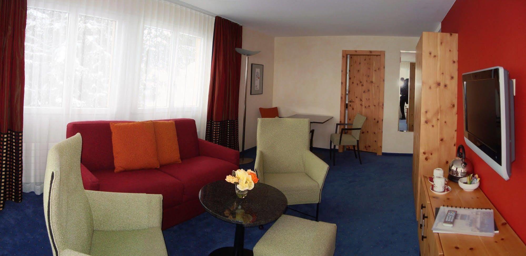 The Excelsior Ostfluegel Hotel อาโรซา ภายนอก รูปภาพ