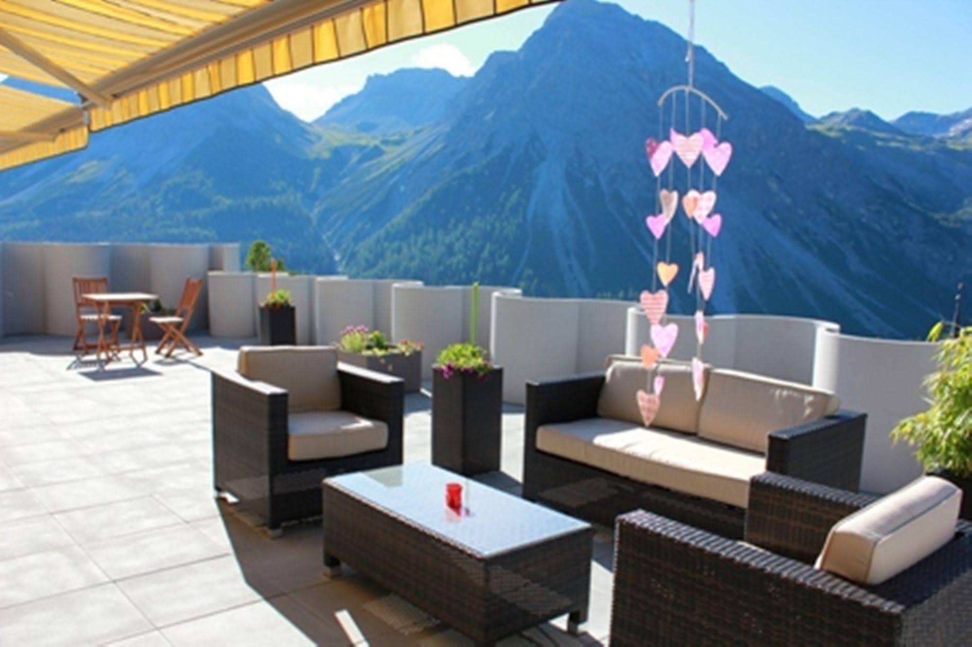 The Excelsior Ostfluegel Hotel อาโรซา ภายนอก รูปภาพ